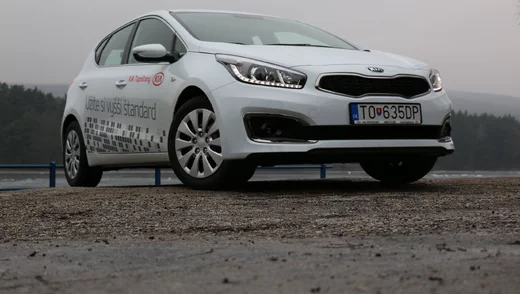 KIA CEE´D 1,6 GDi SILVER